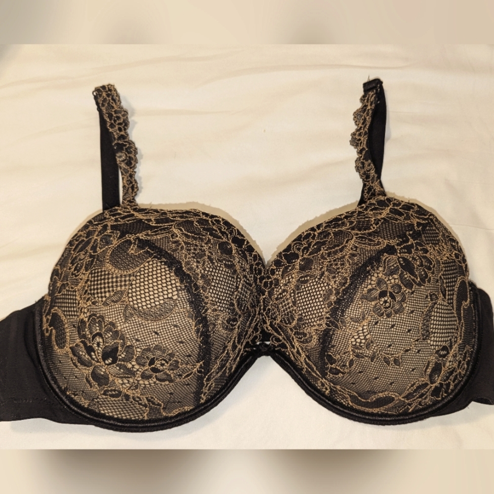 Cacique Underwire Padded Bra Sz 44C (Black & Gold